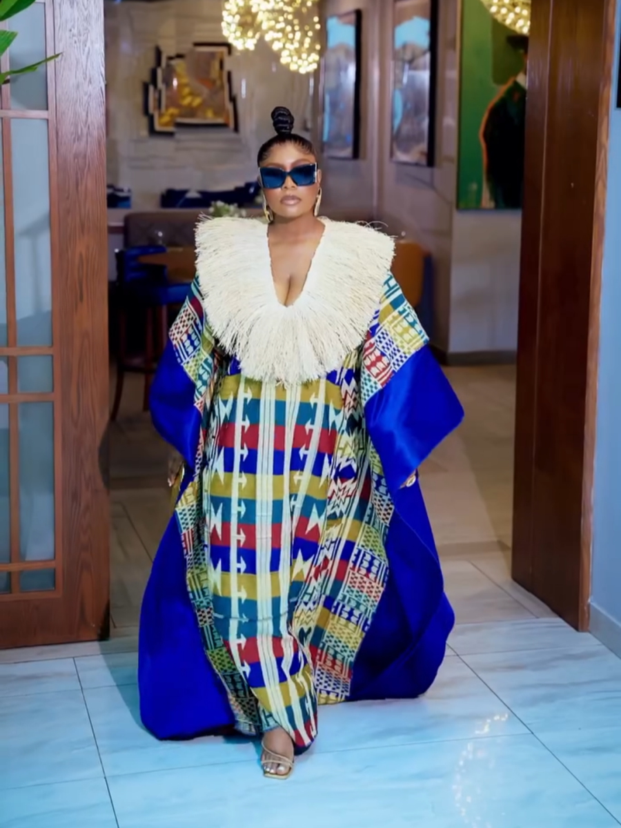 Tribal style women's feather collar printed robe