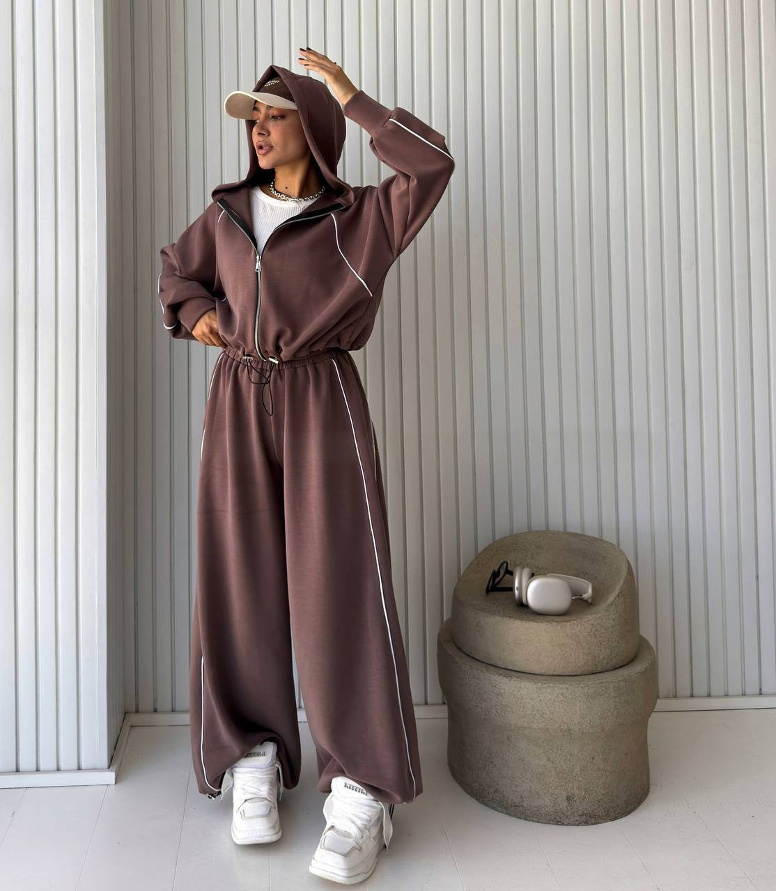 Zip - Up Hoodie & Sweatpants Tracksuit Set with White Piping