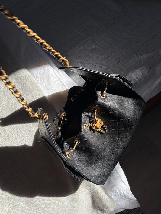 Black Quilted Chain - Strap Shoulder Bag