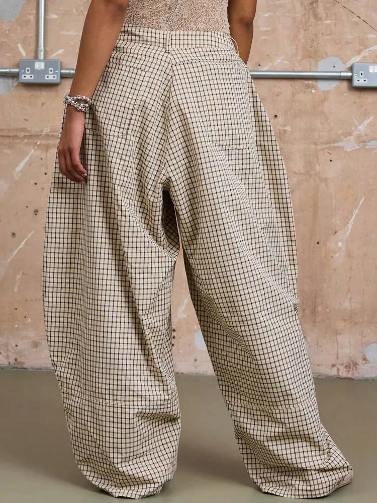 Low Rise Baggy Barrell Fit Check Trousers